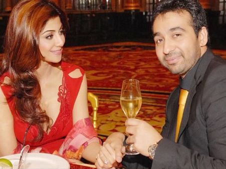 Propose Day : 11 साल पुरानी तस्वीर शेयर करके शिल्पा शेट्टी ने बताया- कैसे राज कुंद्रा ने किया था प्रपोज