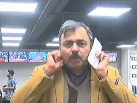 'तौबा-तौबा टमाटर का जवाब एटम बम से देंगे हम', पाकिस्तानी पत्रकार का Video देख नहीं रोक पाएंगे हंसी
