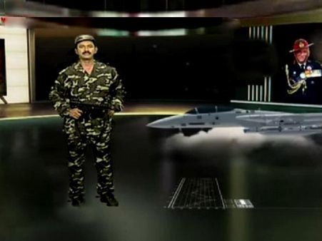 VIDEO: एयर स्‍ट्राइक की खबर ब्रेक करने के लिए टॉय गन लेकर न्‍यूज रूम में आया एंकर