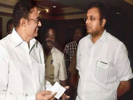 एयरसेल मैक्सिस केस में पी चिदंबरम और कार्ति को बड़ी राहत, 26 अप्रैल तक गिरफ्तारी पर रोक