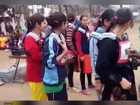 दुश्मन हद में रहे इसलिए बॉर्डर से सटे गांवों में रोज पसीना बहाती हैं ये बेटियां, ज्वॉइन करेंगी BSF