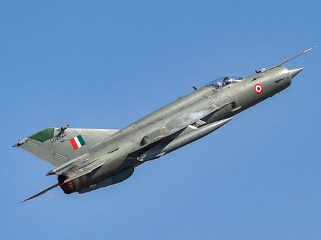 रूस ने मिग-21 को किया अपग्रेड, नई मिसाइलों के साथ अमेरिका के एफ-16 जितना घातक