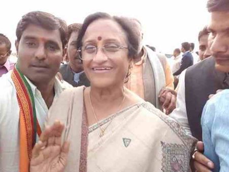 इलाहाबाद से भाजपा प्रत्याशी रीता जोशी के खिलाफ गैर जमानती वारंट जारी