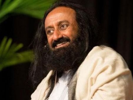 करतारपुर कॉरिडोर: श्री श्री रविशंकर ने ठुकराया पाकिस्तान का न्योता, उद्घाटन समारोह में न जाने की बताई ये वजह