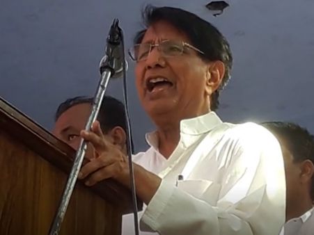 अजीत सिंह का PM मोदी पर हमला, कहा- नहीं चाहिए ऐसा चौकीदार, जरूरत होगी तो नेपाल से ले आएंगे