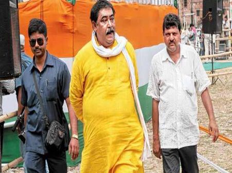 TMC बीरभूम जिला अध्यक्ष अनुब्रत मंडल को 30 अप्रैल तक नजरबंद करने के निर्देश