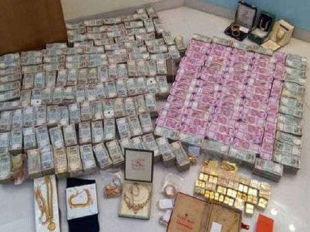 क्या बताती है चुनाव के दौरान करोड़ों रुपये की जब्ती