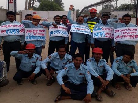 VIDEO : 74 चौकीदार इच्छामृत्यु मांगने को मजबूर, हर किसी को झकझोर देने वाला है पूरा मामला