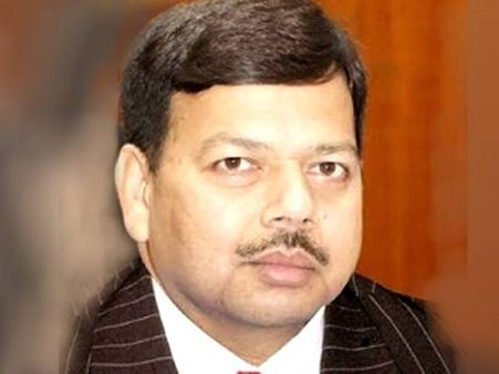 पीएम के काफिले की तलाशी लेने वाले IAS अधिकारी का निलंबन रद्द, चुनावी ड्यूटी से रहेंगे दूर