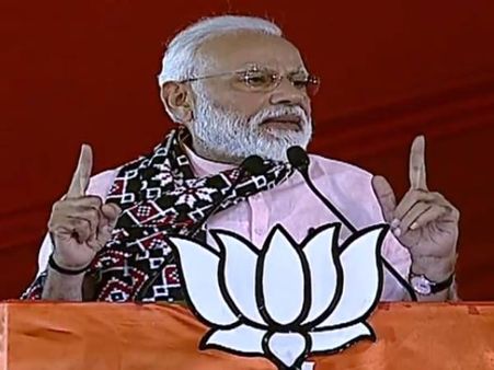 जम्मू-कश्मीर में अलग पीएम के उमर अब्दुल्ला के बयान पर पीएम मोदी ने कांग्रेस से मांगा जवाब