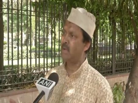 बिस्मिल्लाह खान के पोते ने मोदी को लिखा पत्र, नामाकंन में होना चाहते हैं शामिल