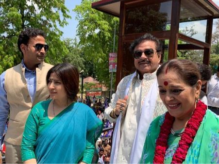 पूनम सिन्हा की सपा से उम्मीदवारी पर शत्रुघ्न सिन्हा ने किया बड़ा खुलासा