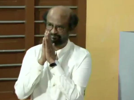 Lok Sabha Elections 2019, 2nd Phase: रजनीकांत, चिदंबरम, शिंदे और निर्मला सीतारमण ने डाला वोट, देखें तस्वीरें