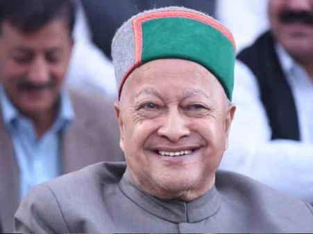 वीरभद्र सिंह के खिलाफ आय से अधिक संपत्ति मामले की सुनवाई से जस्टिस एएम सप्रे ने खुद को किया अलग