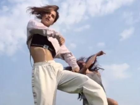 सबसे कम उम्र में दिशा पटानी ने कर दिखाया ये काम, कड़ी मेहनत कर फैंस को दिया चैलेंज