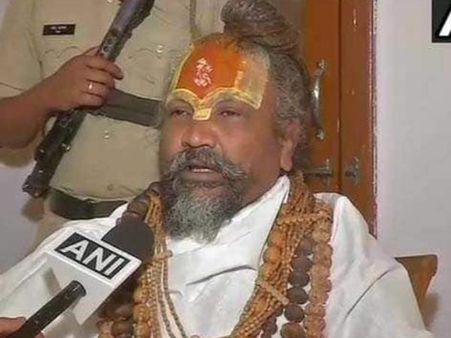 दिग्विजय की जीत के लिए यज्ञ करने वाले कंप्यूटर बाबा के बदले सुर, बोले- संत तो मोदी के साथ