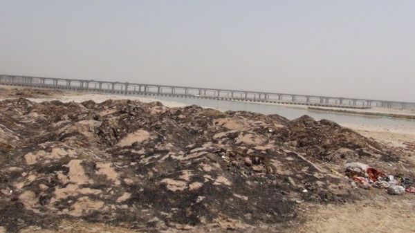 कुंभ में 'भक्तिमय' के बाद 'कचरामय' हुआ मेला क्षेत्र