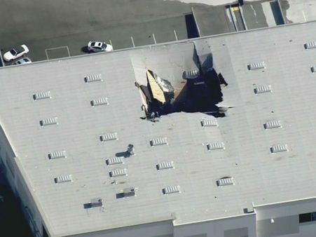 Video: कैसे गोदाम में जोरदार धमाके के साथ क्रैश हुआ फाइटर जेट F-16