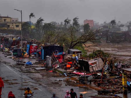 Cyclone Fani: अमेरिकी मीडिया ने कहा जानलेवा आपदा से बचने के तरीके ओडिशा से सीखें अमीर देश