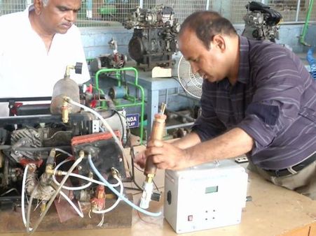 शख्स ने बनाया पानी से चलने वाला इको फ्रेंडली इंजन, भारत में नहीं सुनी किसी ने तो जापान में किया लॉन्च