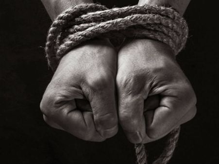 पाकिस्‍तान में लड़कियों की तस्‍करी कर रहा चीन, 11 चीनी जेल में, दो पाक नागरिक भी हिरासत में