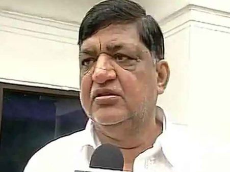 नरेश अग्रवाल बोले- आजम खान धरती का कलंक, सपा-बसपा कोढ़