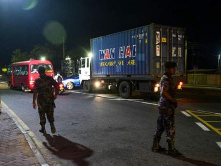 Sri Lanka: भीड़ ने कर्फ्यू के बाद भी मुसलमान कारीगर की उसके ही औजारों से कर डाली हत्‍या