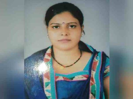 पत्नी की मौत के बाद प्रेमिका के साथ लिव इन में रहने लगा प्रिंसिपल, दोनों का ये हुआ अंजाम