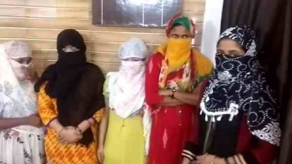 सोनम के प्यार में नेपाली लड़कियों से करवाता धंधा, पांच लड़कियों के साथ गिरफ्तार