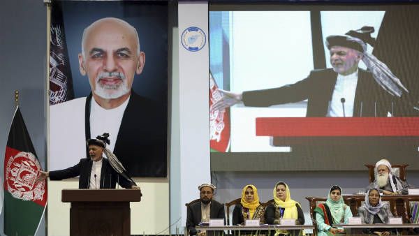 शांति वार्ता के बीच अफगानिस्‍तान 200 तालिबानी कैदियों को करेगा रिहा