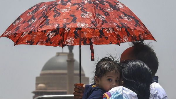 गर्मी से उबल रही दिल्ली का लंबा हुआ इंतजार, जानिए कब आएगा यहां Monsoon?