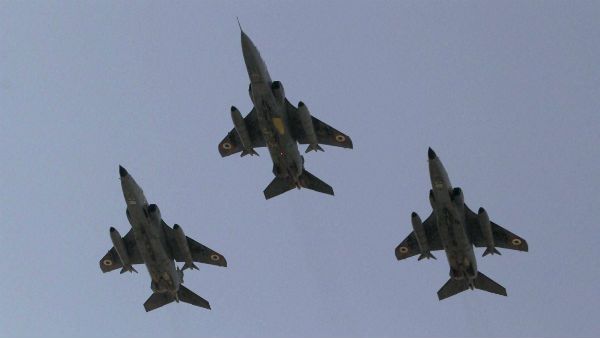 बालाकोट एयर स्‍ट्राइक के समय IAF, जगुआर जेट्स को लाहौर की तरफ लॉन्‍च करने को थी तैयार