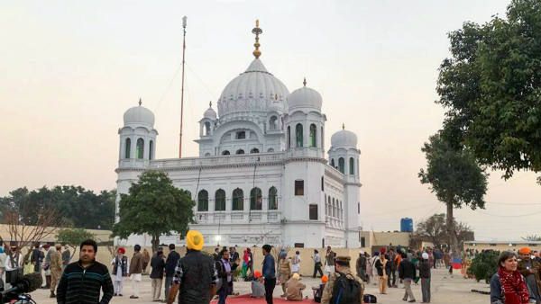 पाकिस्‍तान की इमरान सरकार ने करतारपुर कॉरिडोर के लिए दिए 100 करोड़ रुपए 
