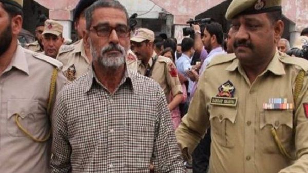 कठुआ केस में पूर्व जांच अधिकारी का खुलासा, जनवरी की ठंड में भी रेपिस्ट सांजी राम को आ रहा था पसीना