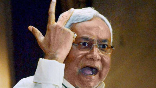 'बंगाल को मिनी-पाकिस्तान मत बनाइए ममता दीदी', नीतीश के JDU से उठी आवाज