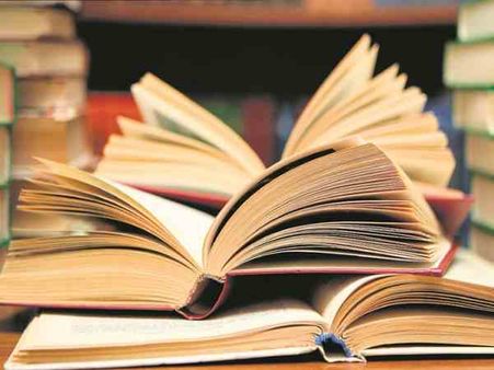 सुबह होटल में वेटर का काम फिर रात में की पढ़ाई, बोर्ड में आई 1st डिविजन