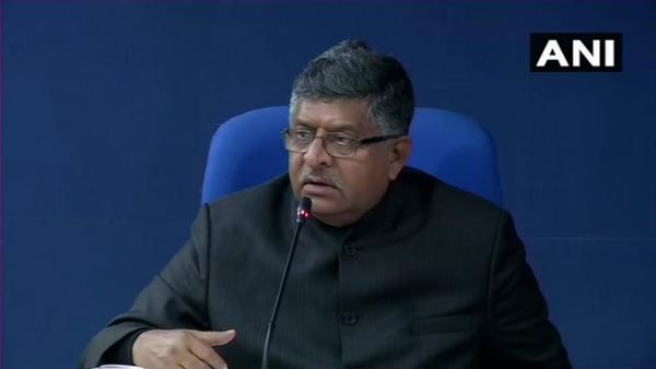 केंद्रीय मंत्री रविशंकर प्रसाद ने सीएम योगी को लिखा पत्र, कहा- बिजली कनेक्शन न काटें