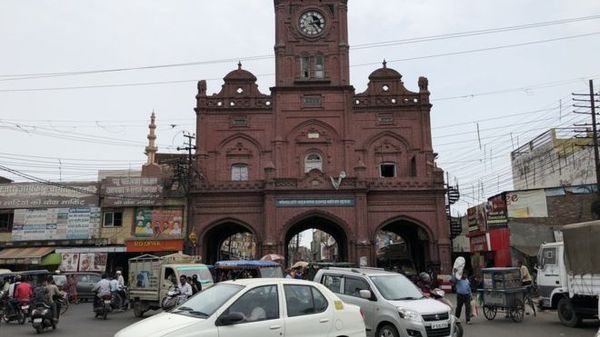 मेरठ के कुछ मोहल्लों से हिंदुओं का 'पलायन', क्या है पूरी कहानी