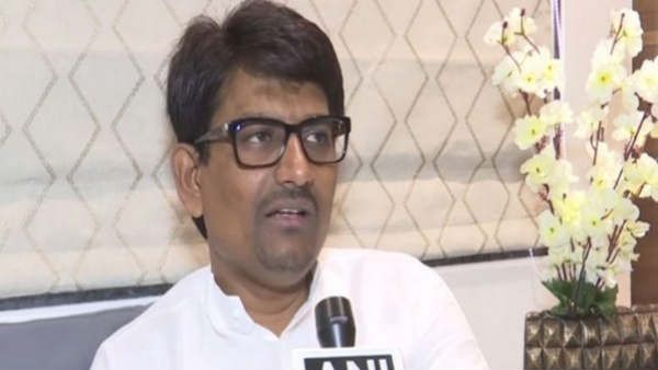 अल्पेश ठाकोर को अयोग्य ठहराए जाने को लेकर कांग्रेस की याचिका गुजरात हाई कोर्ट ने की खारिज