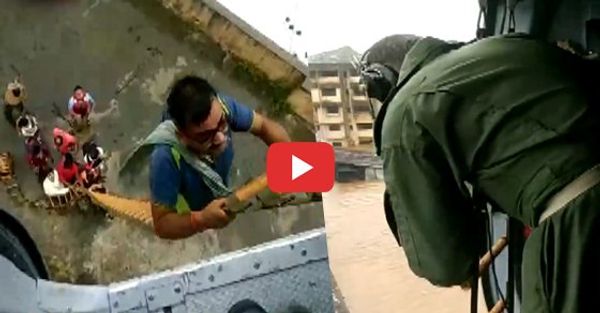 मुंबई में बारिश का कहर: बिल्डिंग में फंसे 9 लोगों को वायुसेना ने हेलीकॉप्टर से किया रेस्क्यू, देखिए LIVE VIDEO