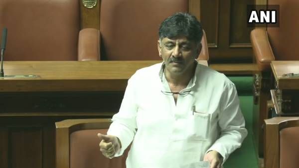 कर्नाटक फ्लोर टेस्ट को लेकर चिंतित डीके शिवकुमार ने कही बड़ी बात