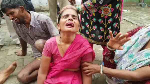 मां के दो बेटे हमेशा के लिए बिछड़ गए, परिवार के तीन लड़कों की एक साथ मौत
