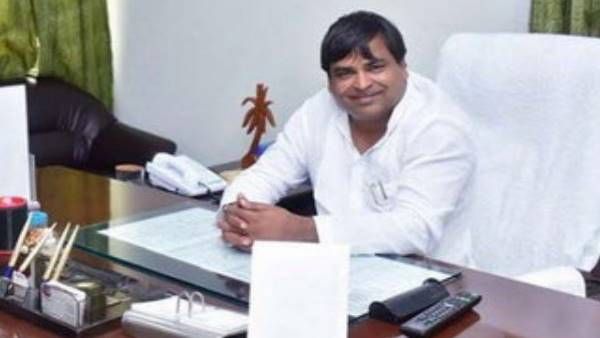 गायत्री प्रजापति रेप केस मामले में नया मोड़, बयान से मुकर गई सरकारी गवाह