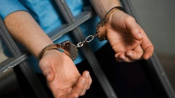 जिस फोन को छीनकर भागे तीन बदमाश, उसे ट्रैक्सी ड्राइवर ने ऐसे किया हासिल