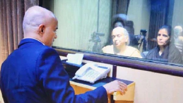 कुलभूषण जाधव पर ICJ कोर्ट में पाक के झूठ का पर्दाफाश, 8 बड़ी बातें