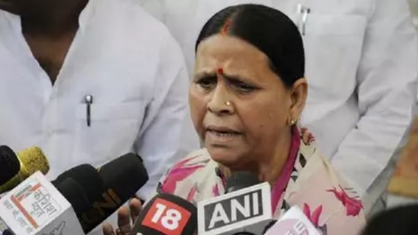 बिहार: सियासत करो, लेकिन ‘आम’ का नाम बदनाम न करो