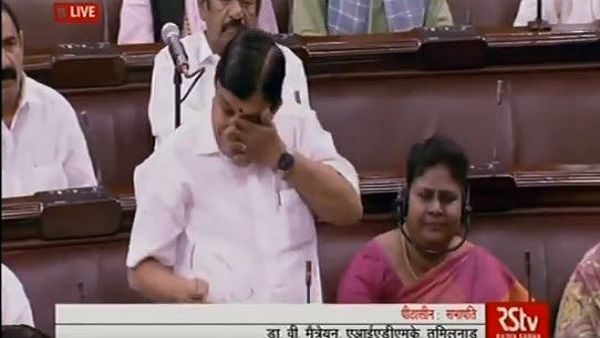 विदाई भाषण में जयललिता को याद कर भावुक हुए AIADMK के राज्यसभा सांसद मैत्रेयन