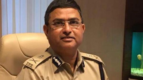राकेश अस्थाना को दिल्ली पुलिस कमिश्नर बनाने का मामला पहुंचा सुप्रीम कोर्ट, प्रशांत भूषण के NGO ने दी चुनौती