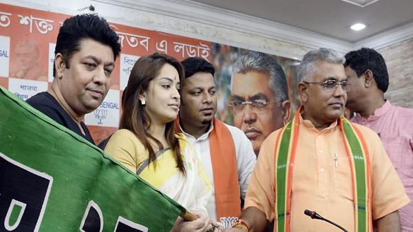 बंगाली टीवी एक्ट्रेस रिमझिम मित्रा बीजेपी में शामिल, ममता बनर्जी बोलीं- सदस्यता के लिए मजबूर की जा रहीं मशहूर हस्तियां