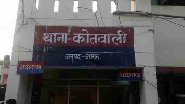 NGO की सूचना पर पुलिस ने रेड लाइट एरिया में मारा छापा, 43 गिरफ्तार